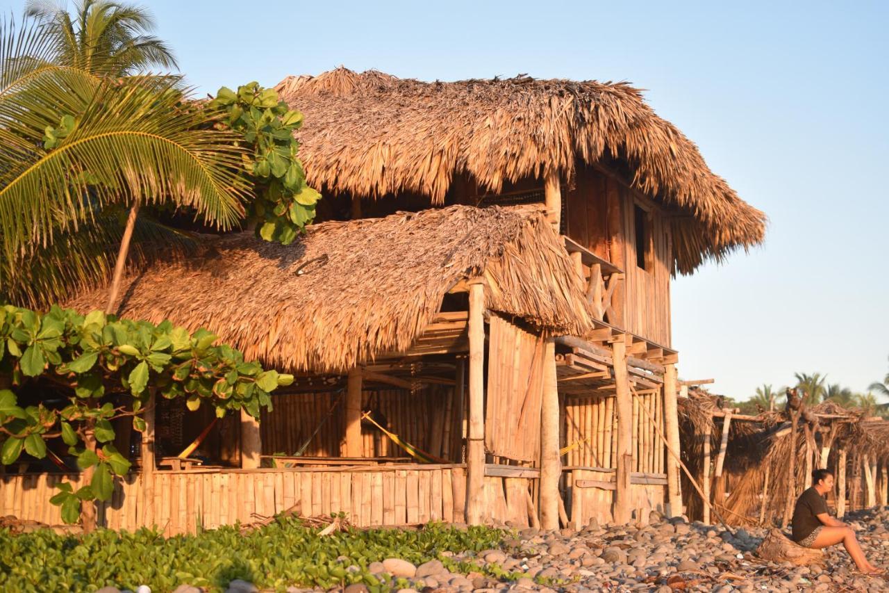 Pelicano Surf Camp La Libertad Luaran gambar