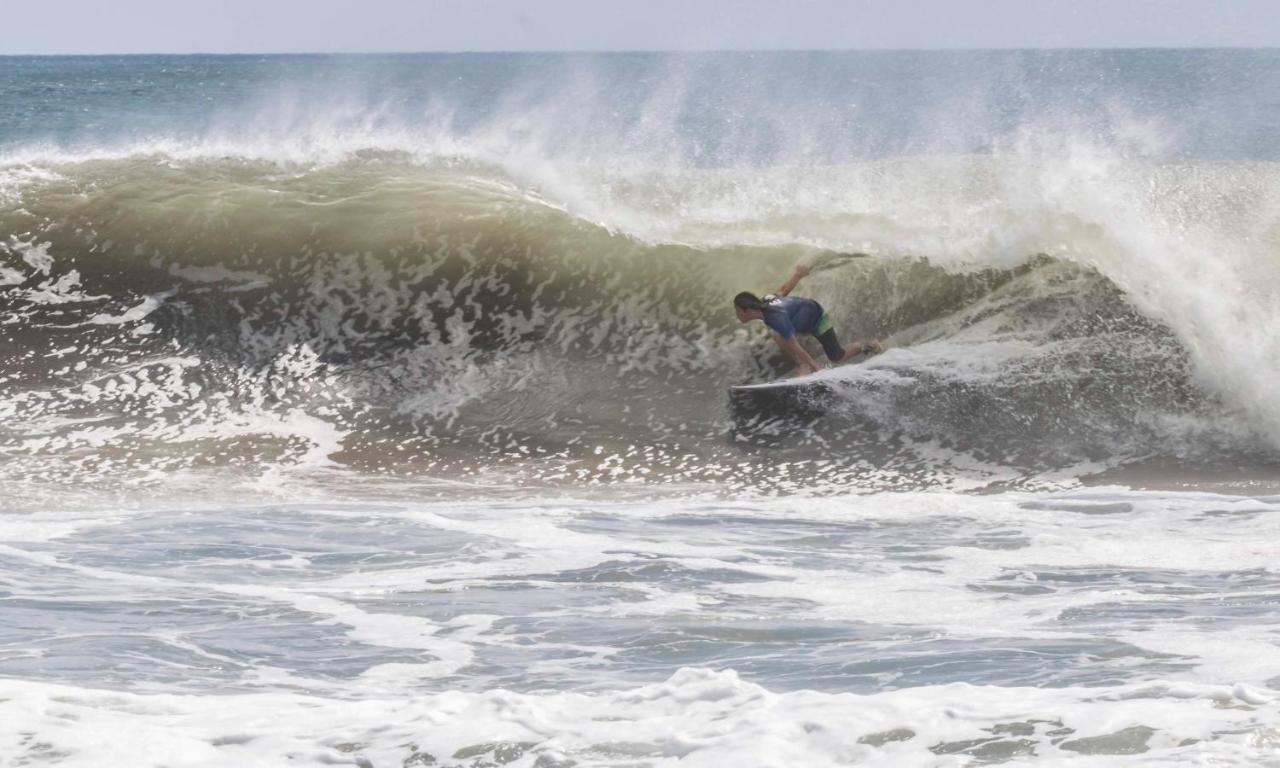Pelicano Surf Camp La Libertad Luaran gambar